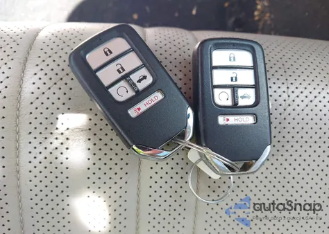 2019 Honda Accord Touring 2.0T из США, поврежденный, VIN 1HGCV2F98KA010886